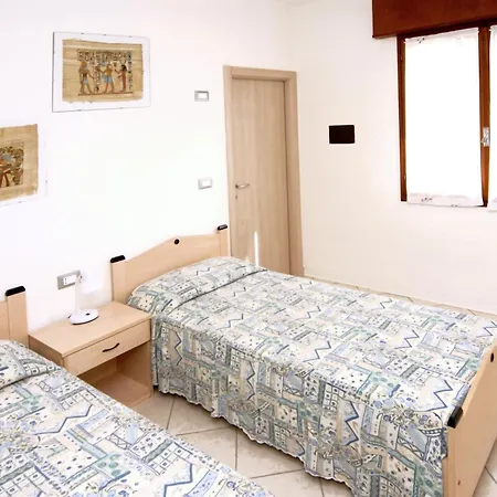 Regina Villa *